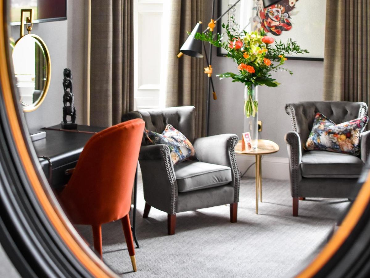 The Meadowpark Bar, Kitchen & Rooms Stirling Esterno foto